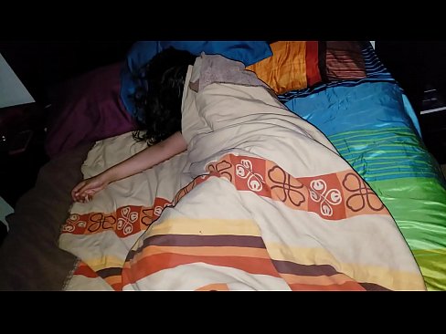 ❤️ Stepson berating sua jovem madrasta enquanto ela dorme. ❤️❌ Porno porno em porno pt-br.sexarxiv.ru ﹏